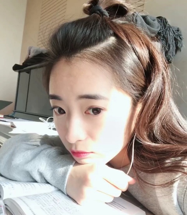 ѧԺУ
